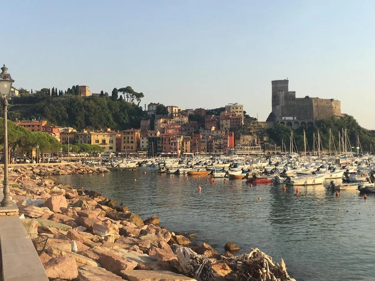 Cinque Terre, Tuscany, Liguria, Lerici, Apartment #1  Lerici